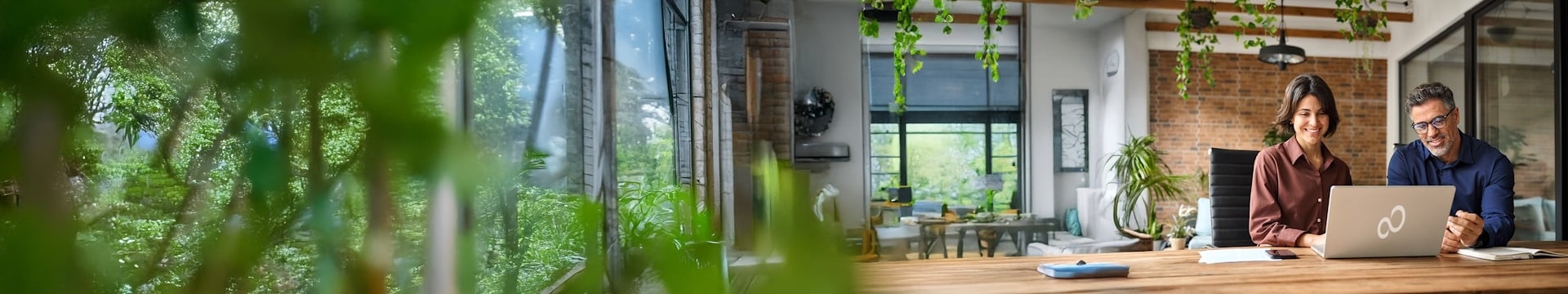 bnr-people-at-office-52-variation-01