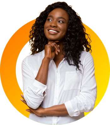 hlight-circle-woman-against-neutral-background-04