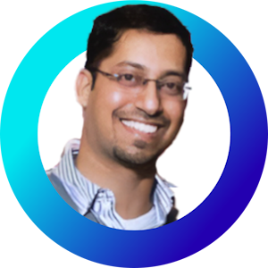 photo-nikhil-bayawat-in-hlight-circle-cyan-to-blue