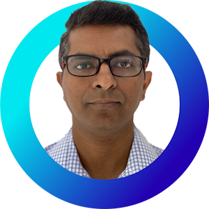 photo-rajesh-kandasamy-in-hlight-circle-blue-to-cyan